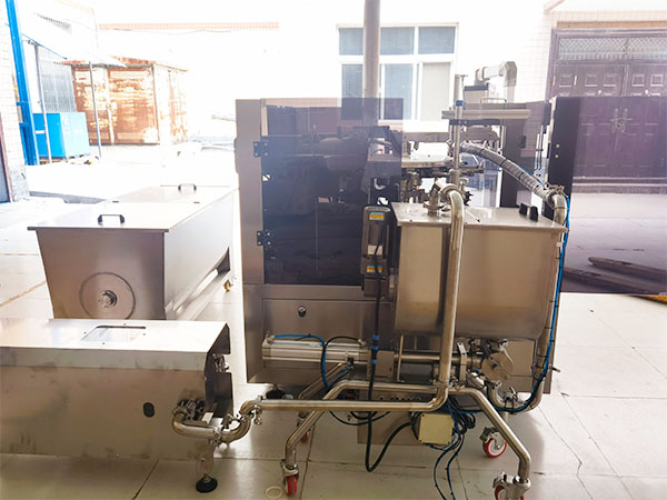 給袋式火鍋底料包裝機(jī)