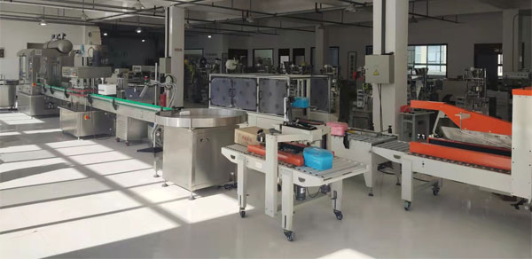 星火調(diào)味醬料給袋式包裝機(jī)械展示